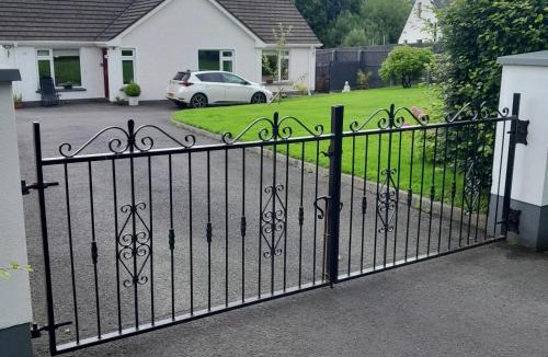 Enniskillen House | Forest view
