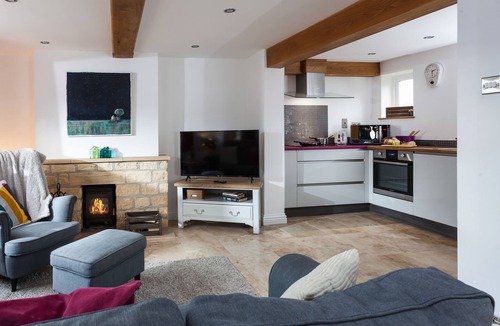Winchcombe House | Forge Cottage - Winchcombe, Cheltenham, a charming Cotswolds property sleeping 4 guests