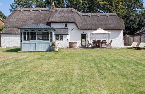 Bransgore House | Four Oaks