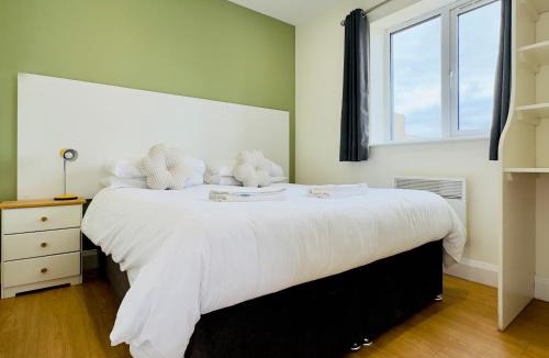 Huntingdon House | Fox Lodge - Uk30605