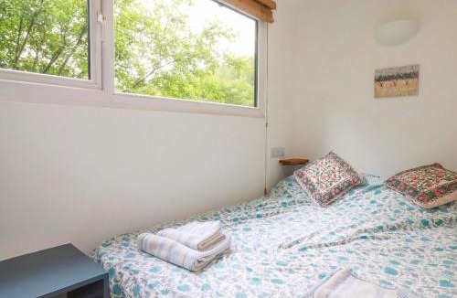 Bodmin Ski Chalet | Foxglove cabin