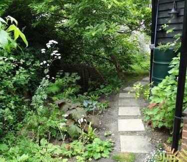 Westleton Apartment | Foxgloves self catering