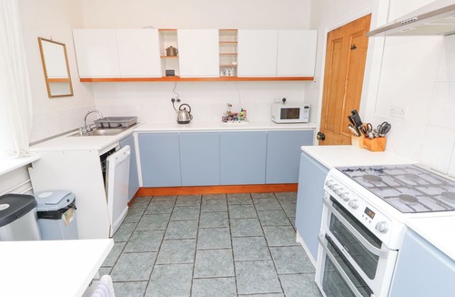 South Hayling Cottage | Framingham