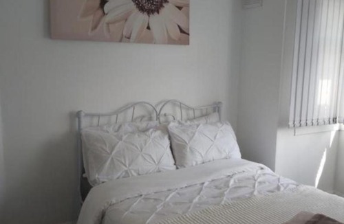 Birmingham House | Fresher Space Home Stay