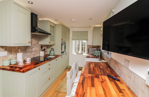 Scunthorpe Cottage | Frog Leap