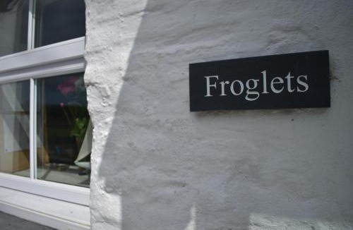 Tregony Apartment | Froglets