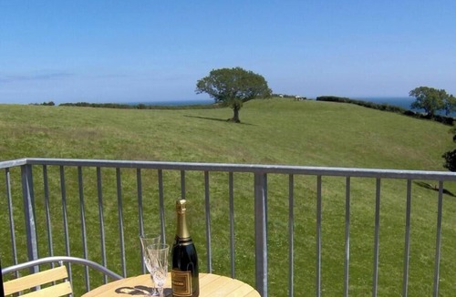 Strete Apartment | Frogwell