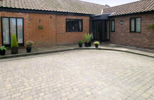 Martham House | Gables Barn