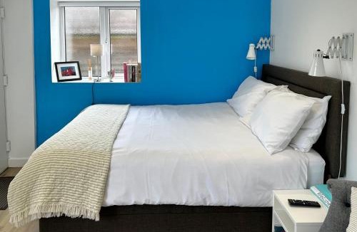 Sheffield Apartment | Garden Studio