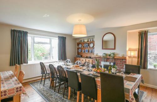 Oswestry House | Garth Ucha
