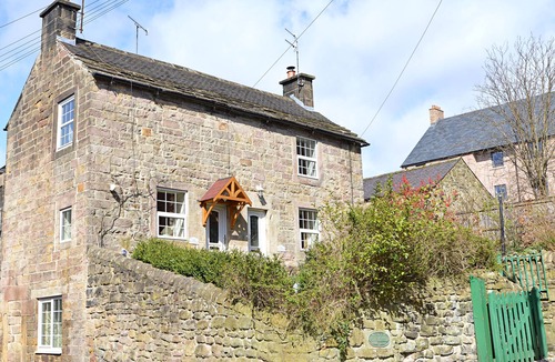 Matlock House | Gate Cottage, Matlock, Historic 1740's Cosy Cottage