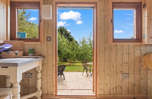Yarpole House | Glamping Under the Stars, Romantic Luxury Hideaway
