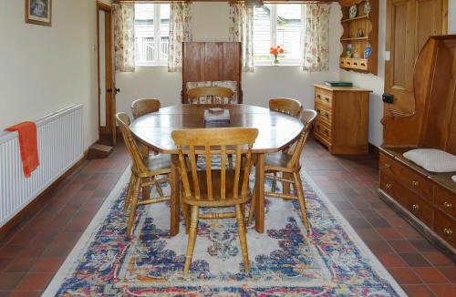 Rhayader House | Glan Wye