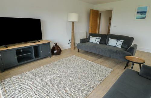 Marianglas Apartment | Glynllifon 5