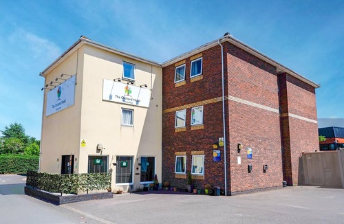 Quedgeley Apartment | GO2 Gloucester Hotel by OYO | Standard Double