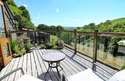 Llanwrda House | Golwg Las