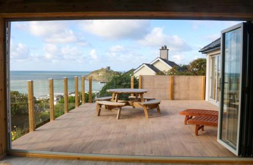 Criccieth House | Gowan Brae