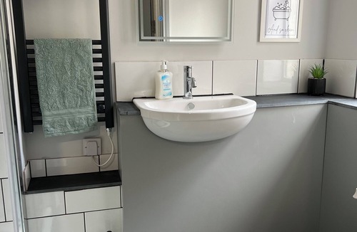 Camelford House | Great value serviced accommodation, North Cornwall