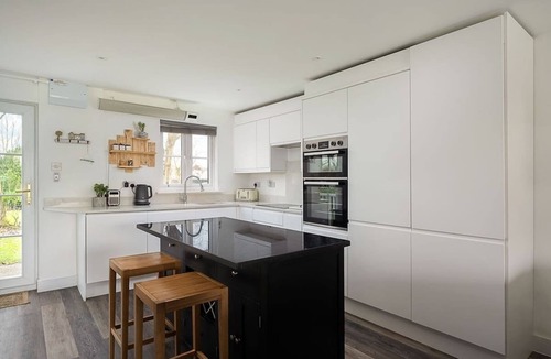 South Cerney House | Green Haven