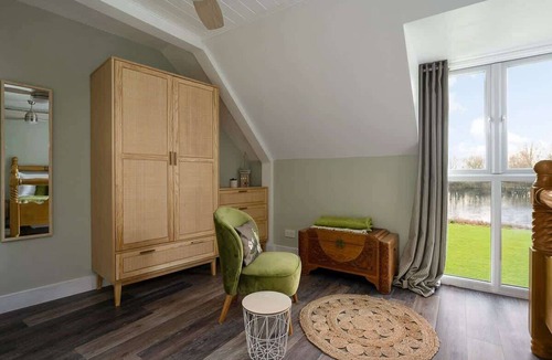 South Cerney House | Green Haven