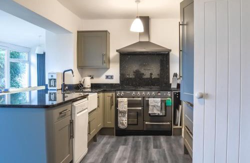 Treburrick House | Greenacres