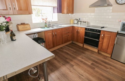 Narberth House | Greenhaven, Narberth sleeps 16