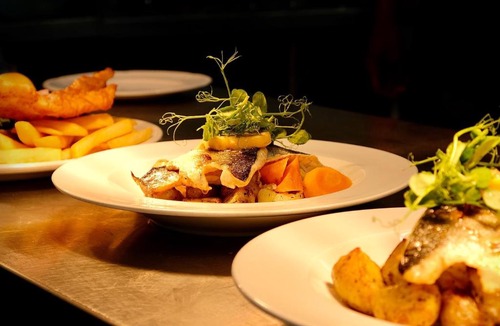 Taunton Hotel | Greyhound
