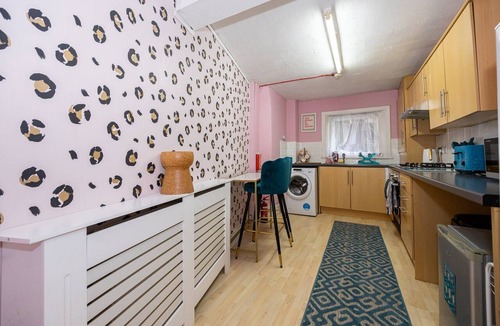 Hope Street Apartment | GuestReady - Charming haven in Knowledge Quarter
