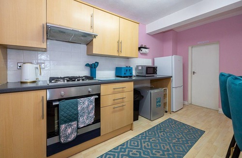 Hope Street Apartment | GuestReady - Charming haven in Knowledge Quarter