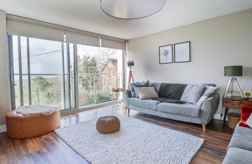 Harlech House | Hafod Y Bryn