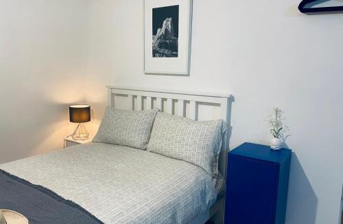 Hackney Apartment | HAGGERSTON