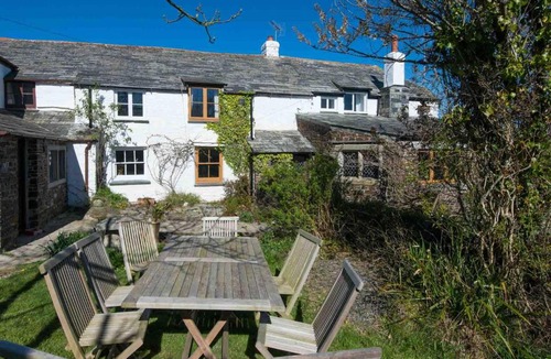Saint Gennys House | Hallagather Farmhouse