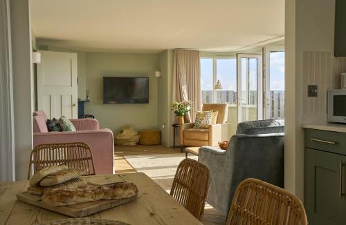 Southwold House | Harbour Lights