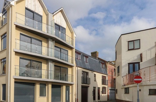 Weymouth Cottage | HARBOURSIDE HAVEN APARTMENT 3, family friendly in Weymouth