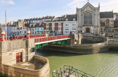 Weymouth Apartment | Harbourside Landing