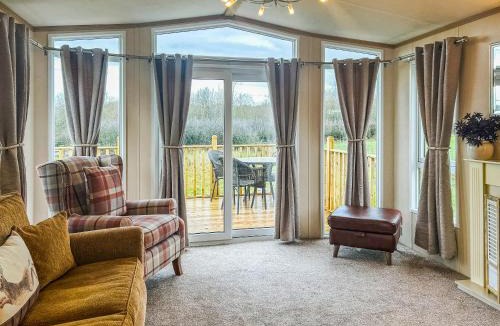 Hartshorne House | Hare Lodge