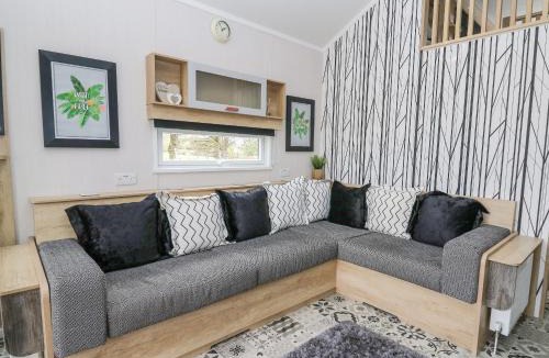 Llandrindod Wells House | Hares Rest