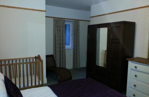 Wormhill Apartment | Hargate Hall Self Catering