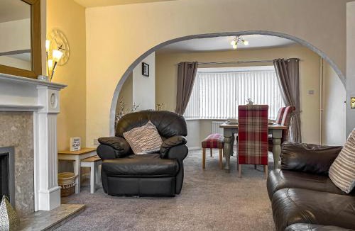 Chesterfield House | Harris House