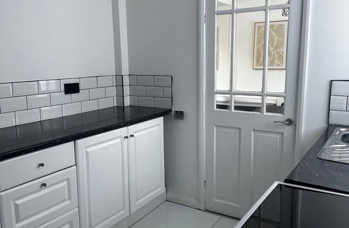 Hartlepool House | Hartlepool-3 bd House-Sleeps5-Free Parking&Netflix