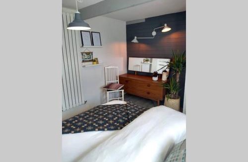 Molleston House | Hayloft Cottage