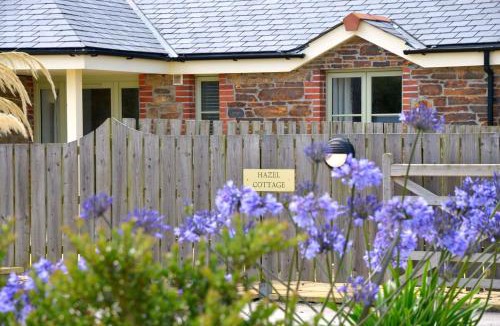 Grampound House | Hazel - 3 Bed accessible holiday cottages