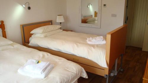 Grampound House | Hazel - 3 Bed accessible holiday cottages