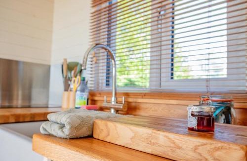 Kemble Apartment | Hazel Boutique Shepherds Hut Cotswolds