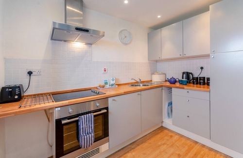 St Just House | Headland View - One Bedroom House, Sleeps 2