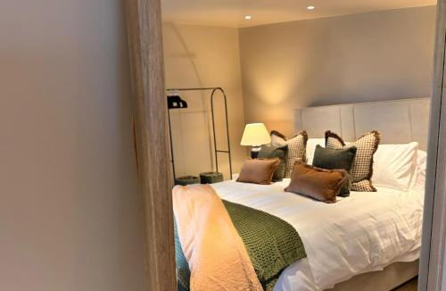 Sowerby Bridge House | Heath Hideaway