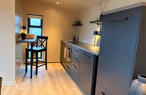 Sowerby Bridge Cottage | Heath Hideaway
