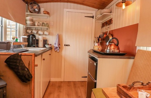 Barnoldswick House | Heather Hut at Copy House Hideaway, Earby