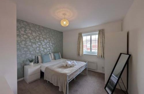Yeading House | Heathrow Contractor Housing