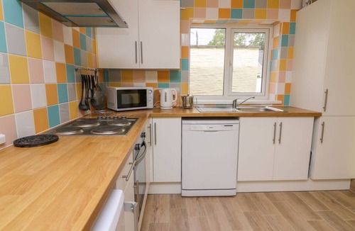 Llanybydder House | Hen Brynbedw, Llanybydder